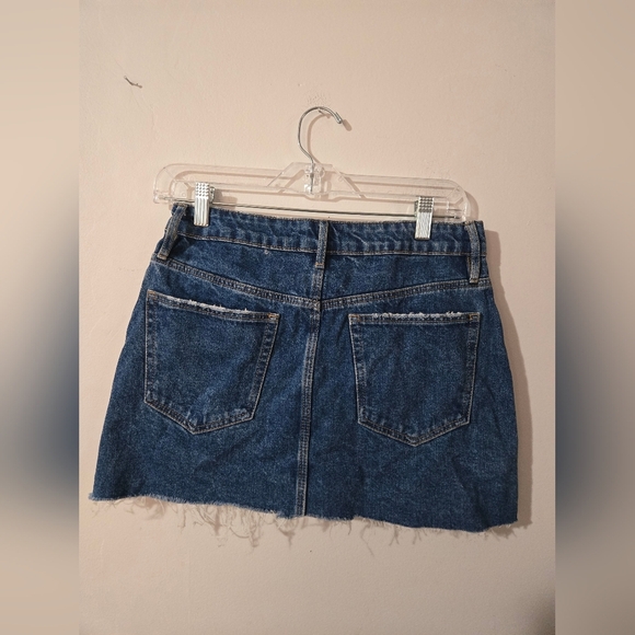 Zara Cutoff Jean Mini Skirt Women Size Medium Distressed Denim - Picture 2 of 5